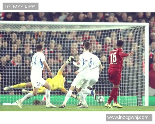 欧冠激战利物浦与里昂战成平局全场气氛火爆引发热议