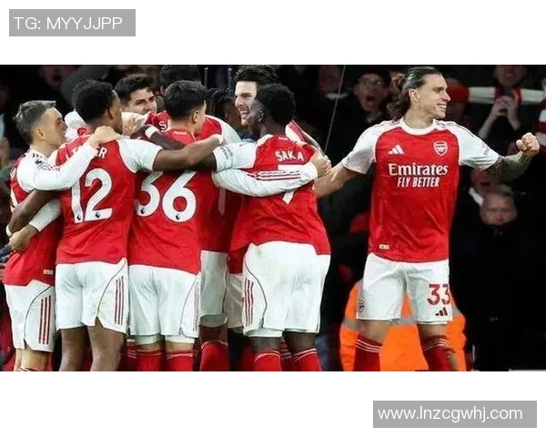 德甲激战阿森纳惊险逆转拜仁补时绝杀引发争议判罚全场沸腾